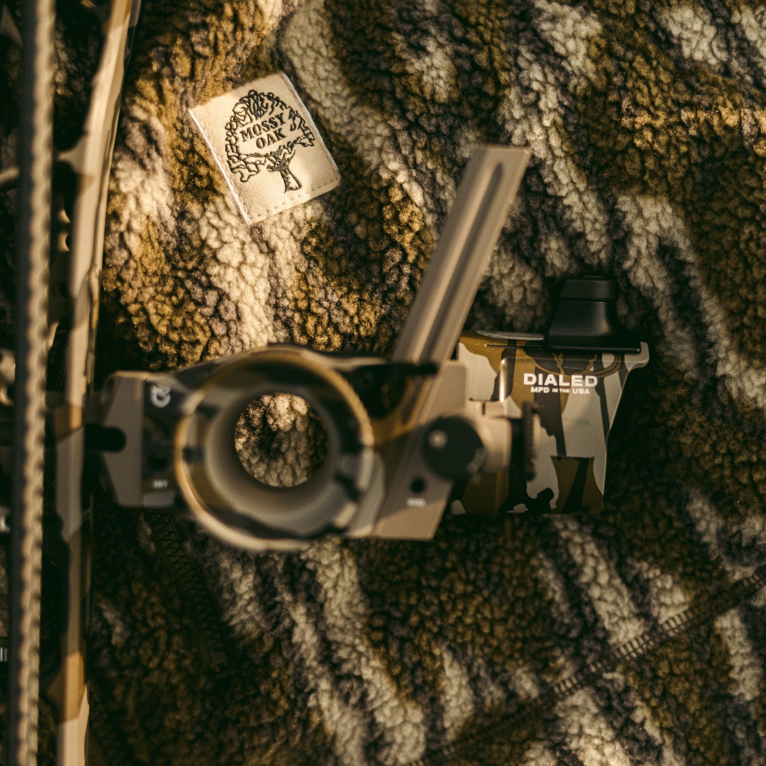 V-Series MAG - Mossy Oak Bottomland