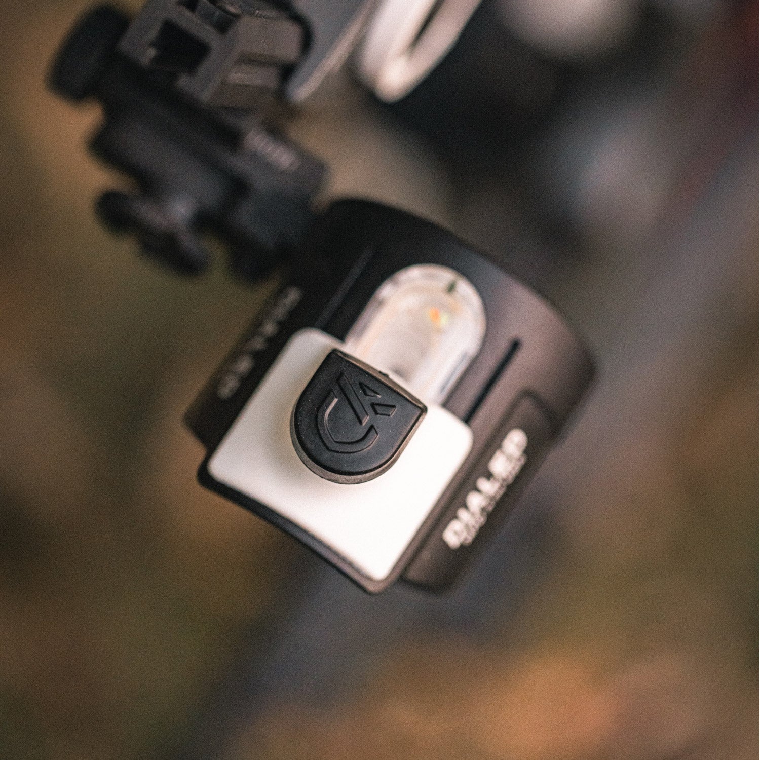 OPTIC LIGHT™ (WHITE)