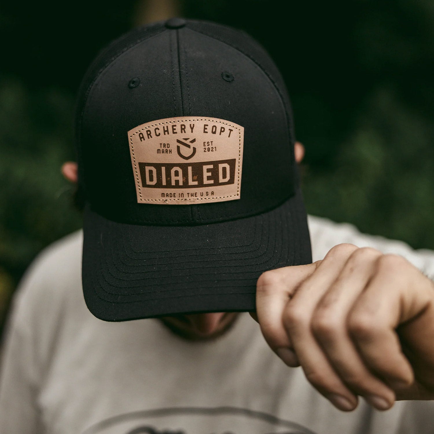 #color_Natural Leather - Badge Hat