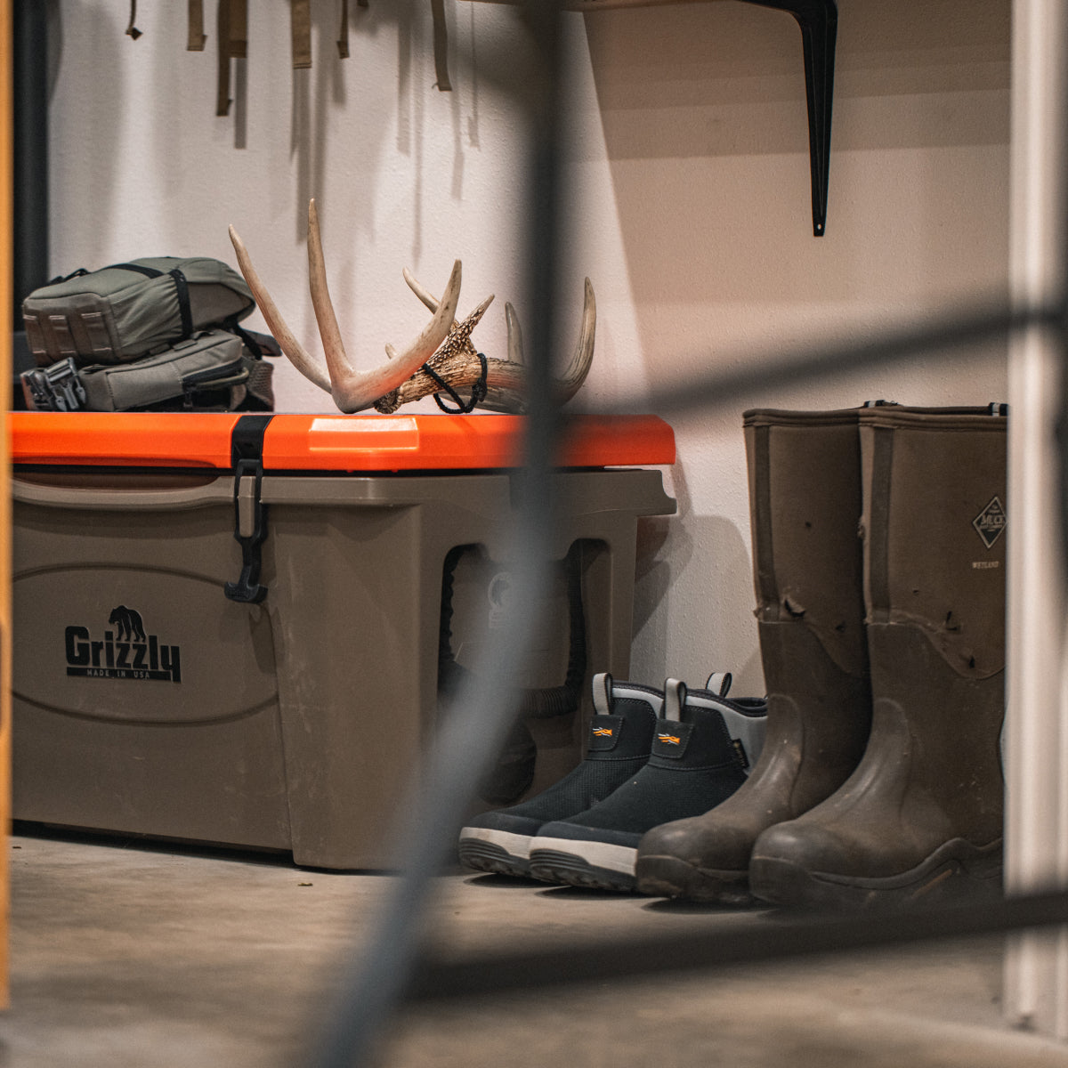 Grizzly 45 Cooler - Chief Buck